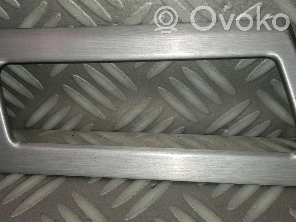 Kita panelės detalė   6951051