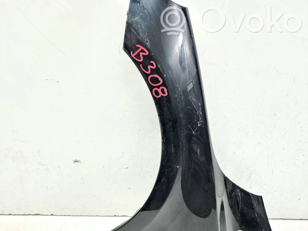 Volvo V40 Sparnas 
