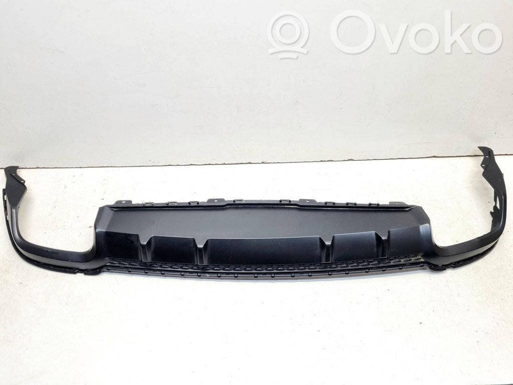 Audi Q8 Takapuskurin alaosan lista 