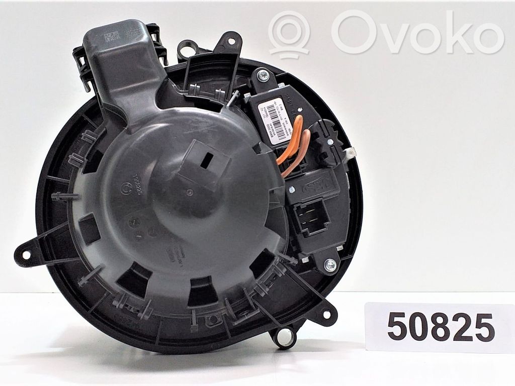 BMW 3 F30 F35 F31 Pečiuko ventiliatorius/ putikas 