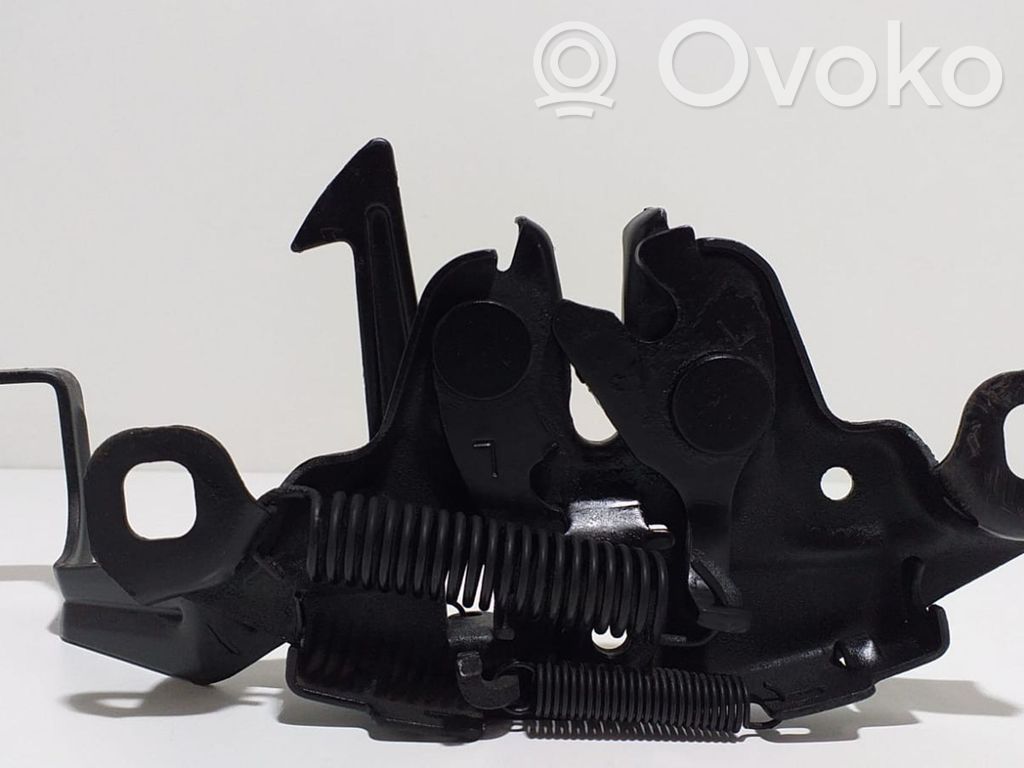 Tie down hook / loop   TD27,55479