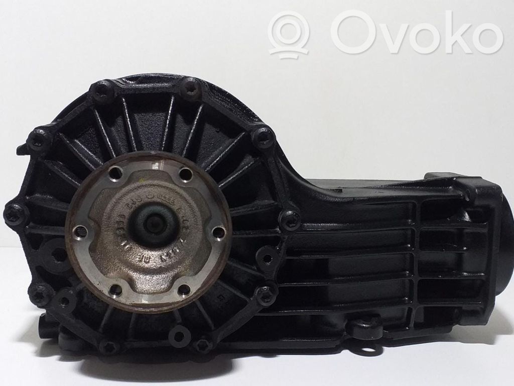 Audi A8 S8 D3 4E Galinis reduktorius 