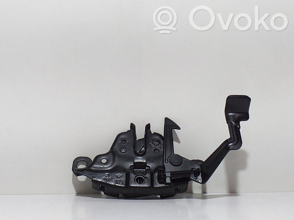 Nissan Terrano Tie down hook / loop 