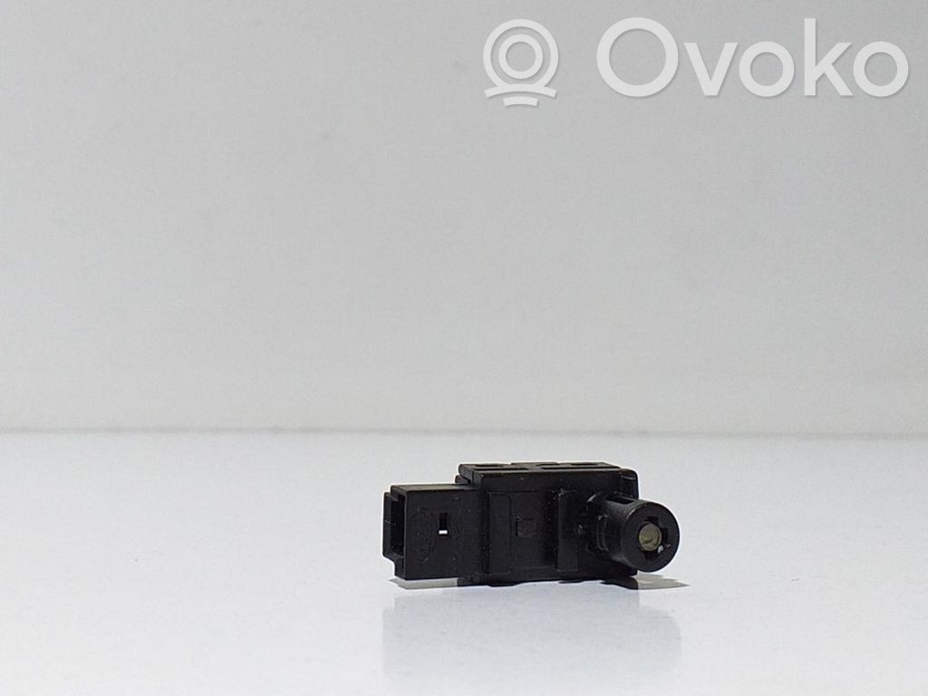Inne oświetlenie wnętrza kabiny   7P5947145,66604