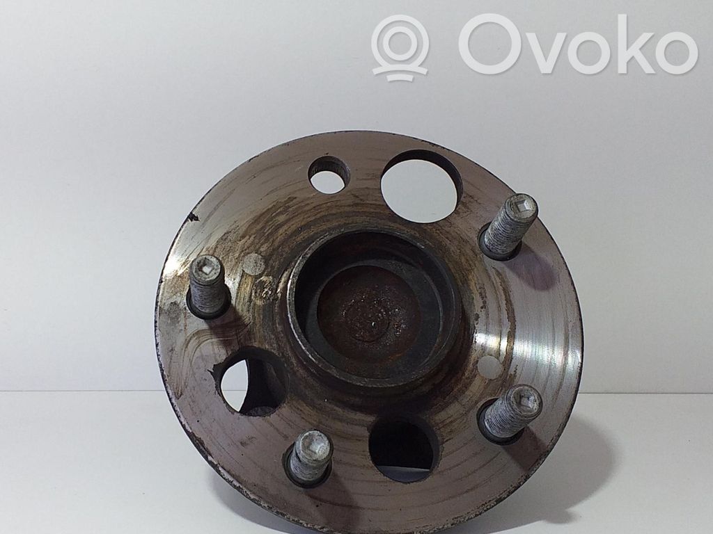 Toyota Auris E180 Front wheel hub spindle knuckle 