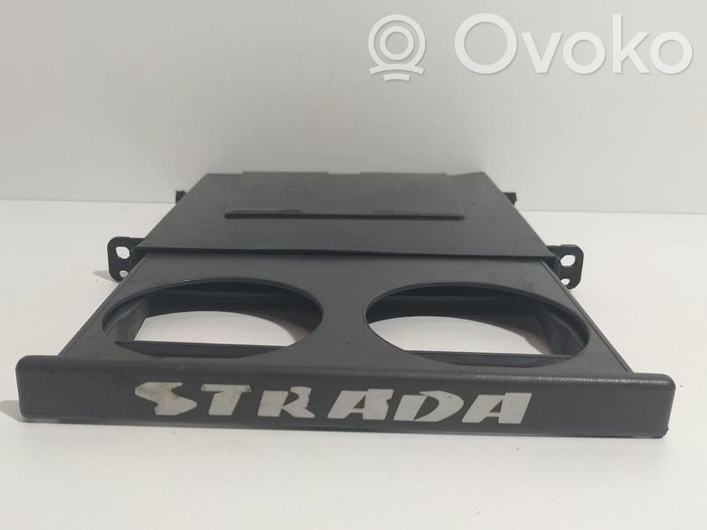 Mitsubishi L300, Cosmos Glove box 
