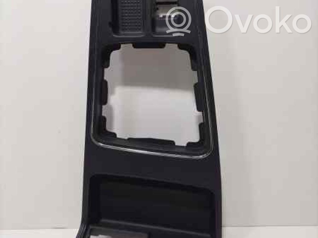Seat Leon (5F) Moldura del panel 