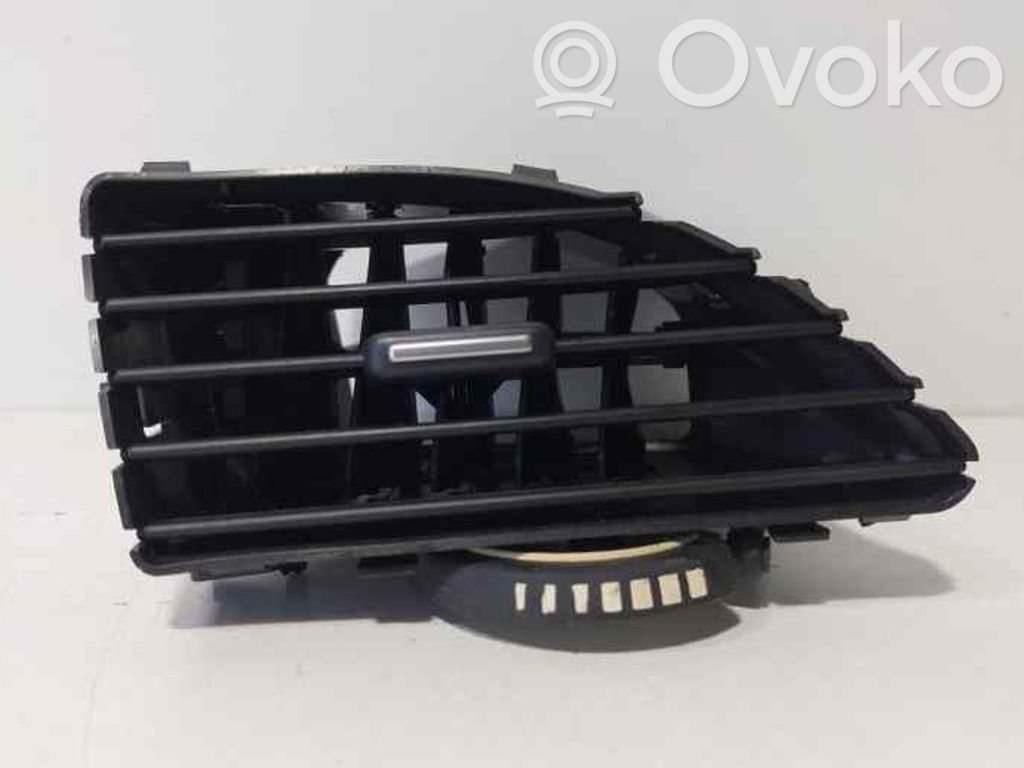 Renault Megane III Intercooler air guide/duct channel 