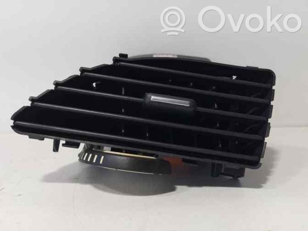 Renault Megane III Intercooler air guide/duct channel 