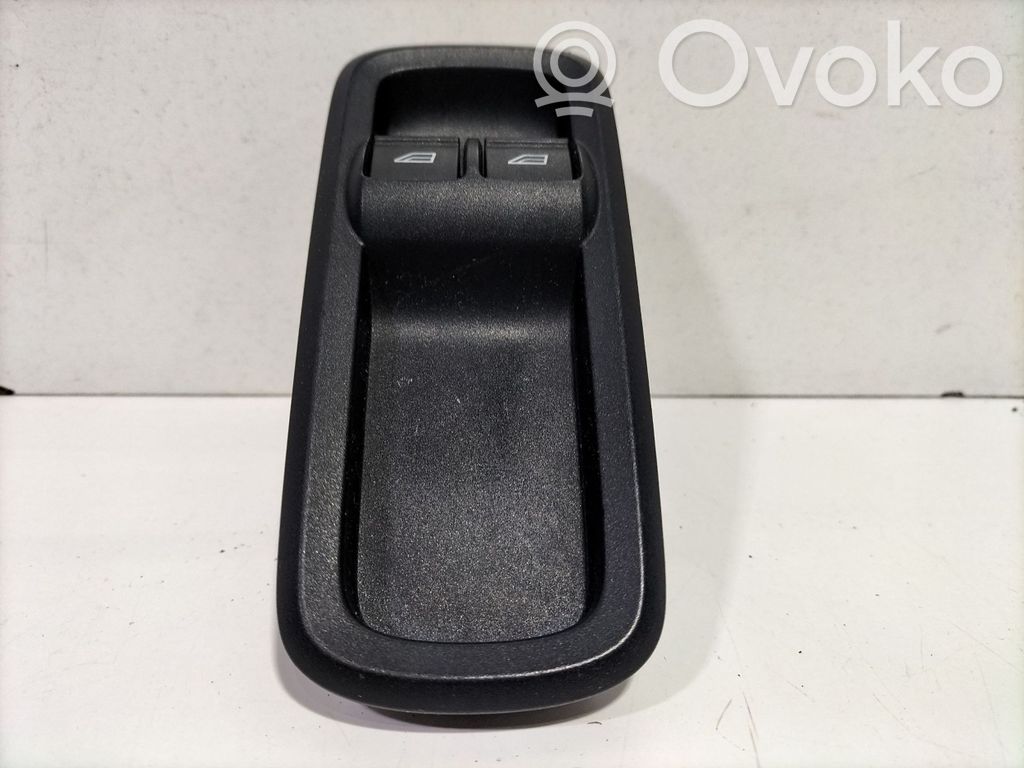 Ford Fiesta Electric window control switch 