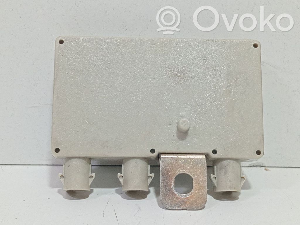 Autres unités de commande / modules   8368205