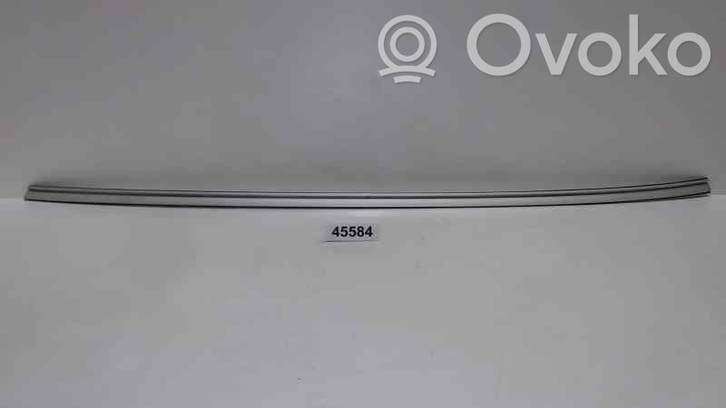 BMW 5 E60 E61 Rivestimento inferiore 