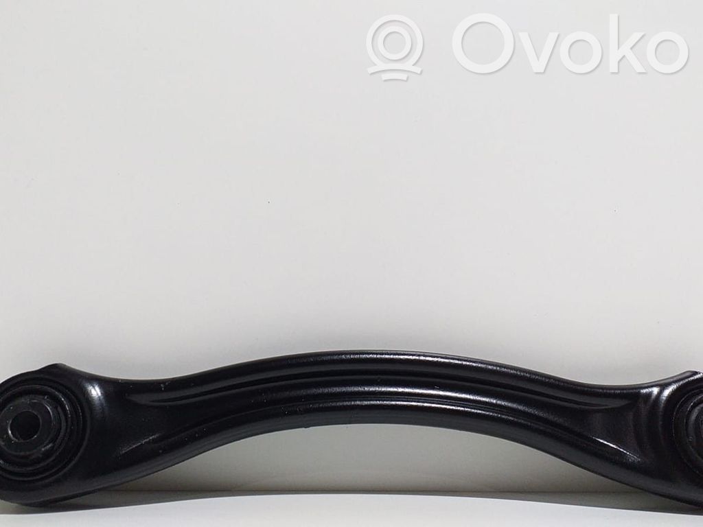 Mercedes-Benz C W203 Brazo de suspensión trasero 