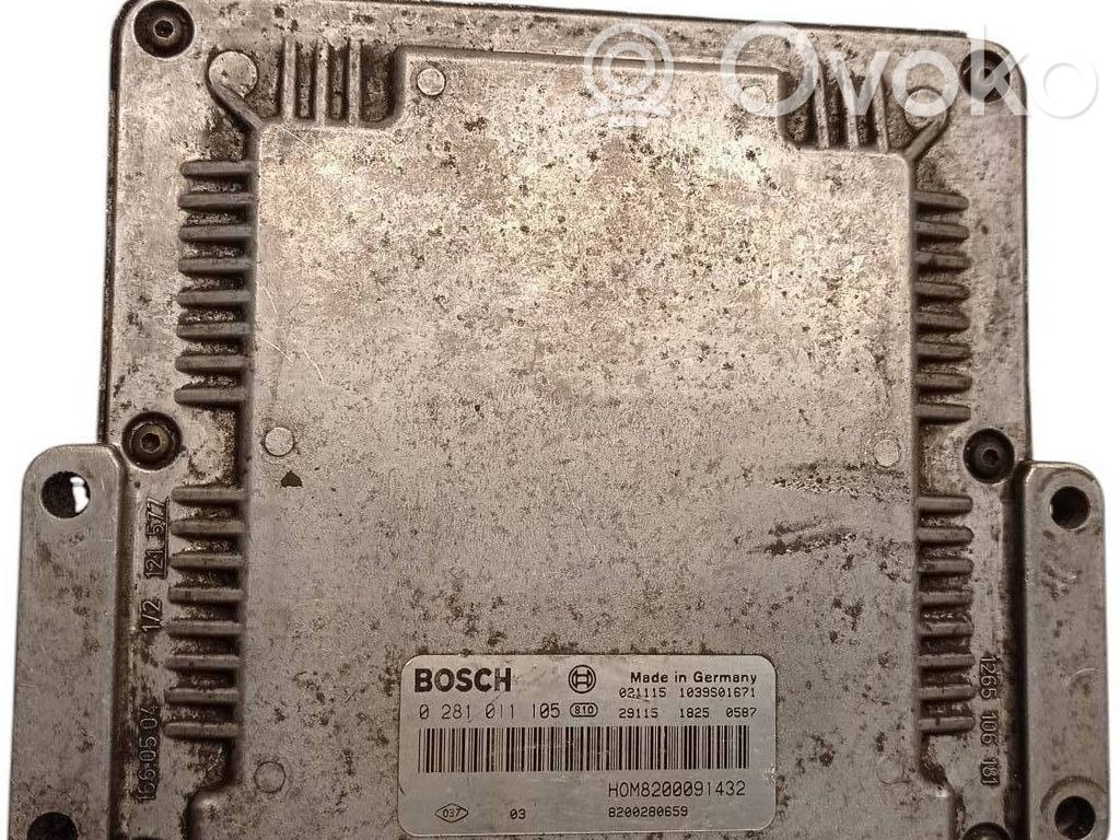 Volkswagen PASSAT B7 Engine control unit/module 