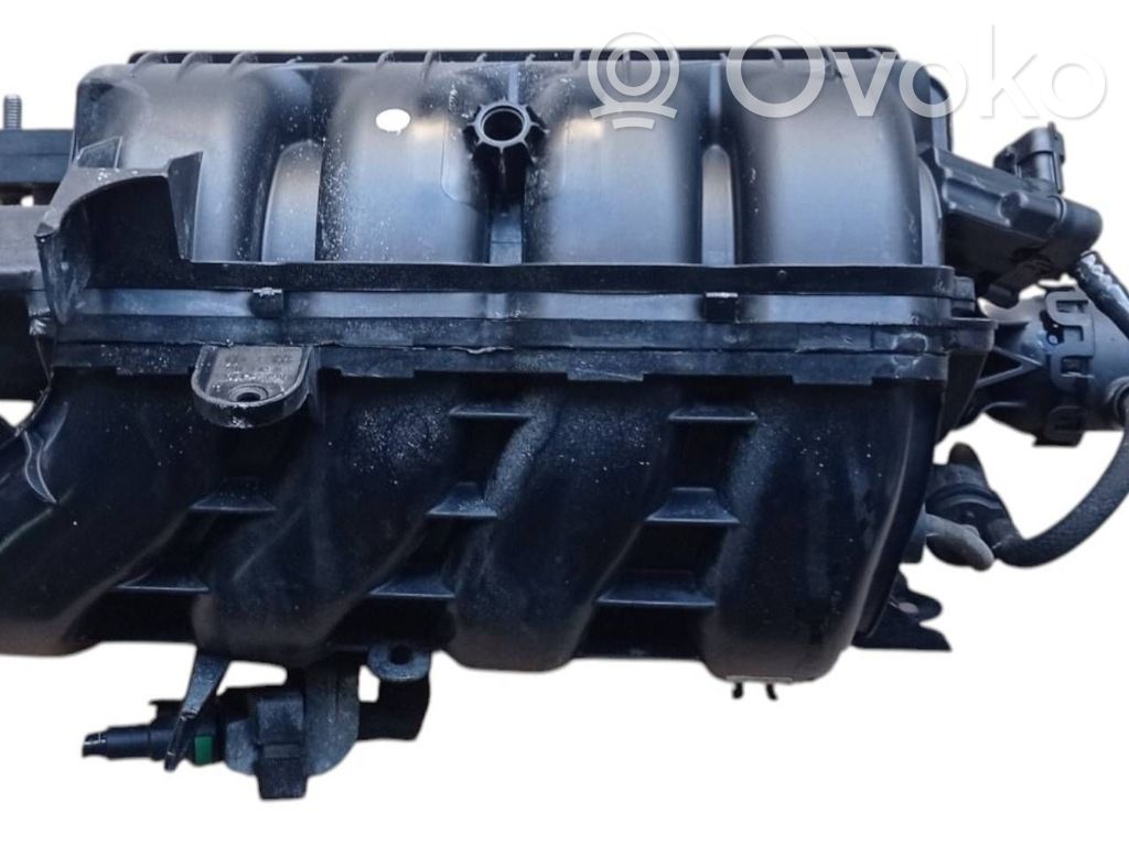 Opel Corsa D Colector de admisión 