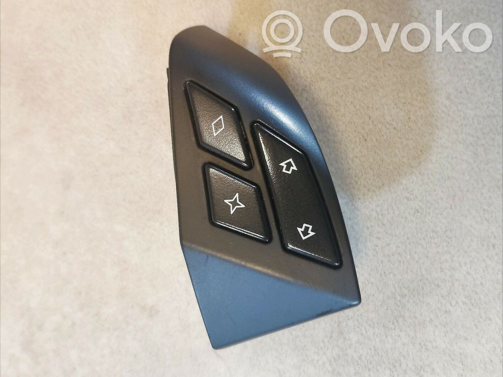 BMW 5 E60 E61 Boutons / interrupteurs volant 