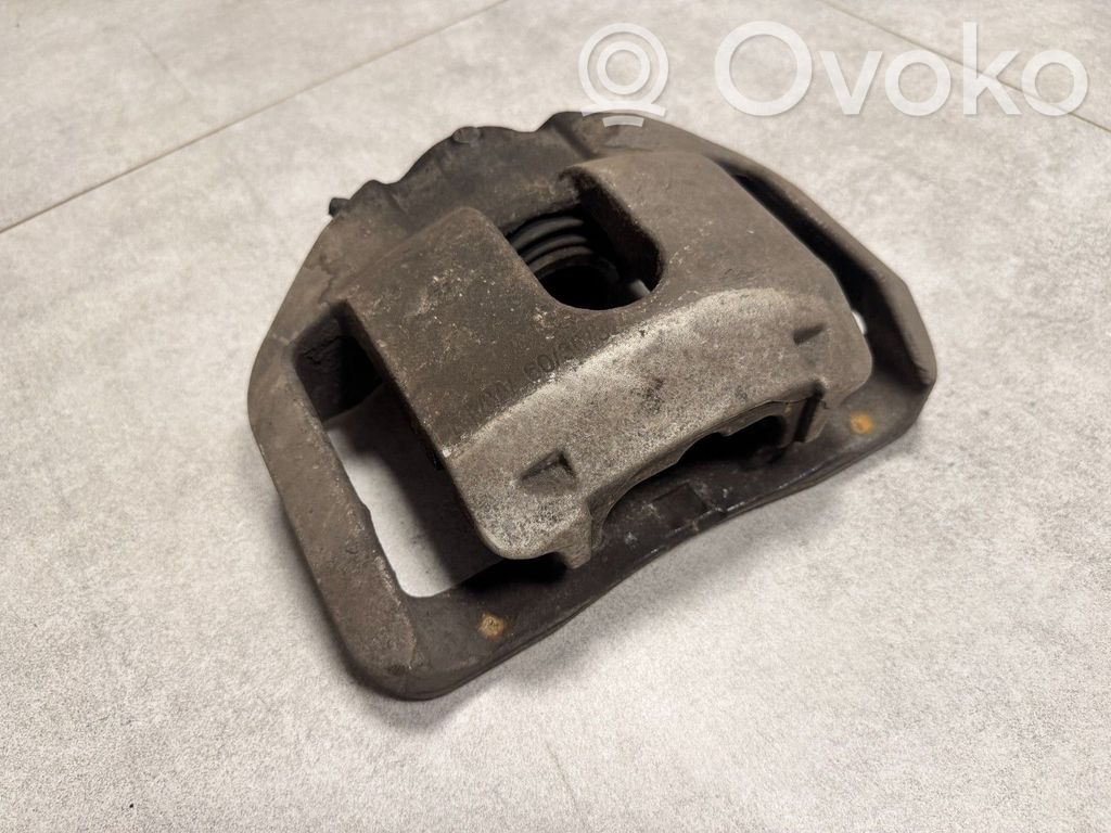Bremssattel vorne   34116753659,34116753659,6753659
