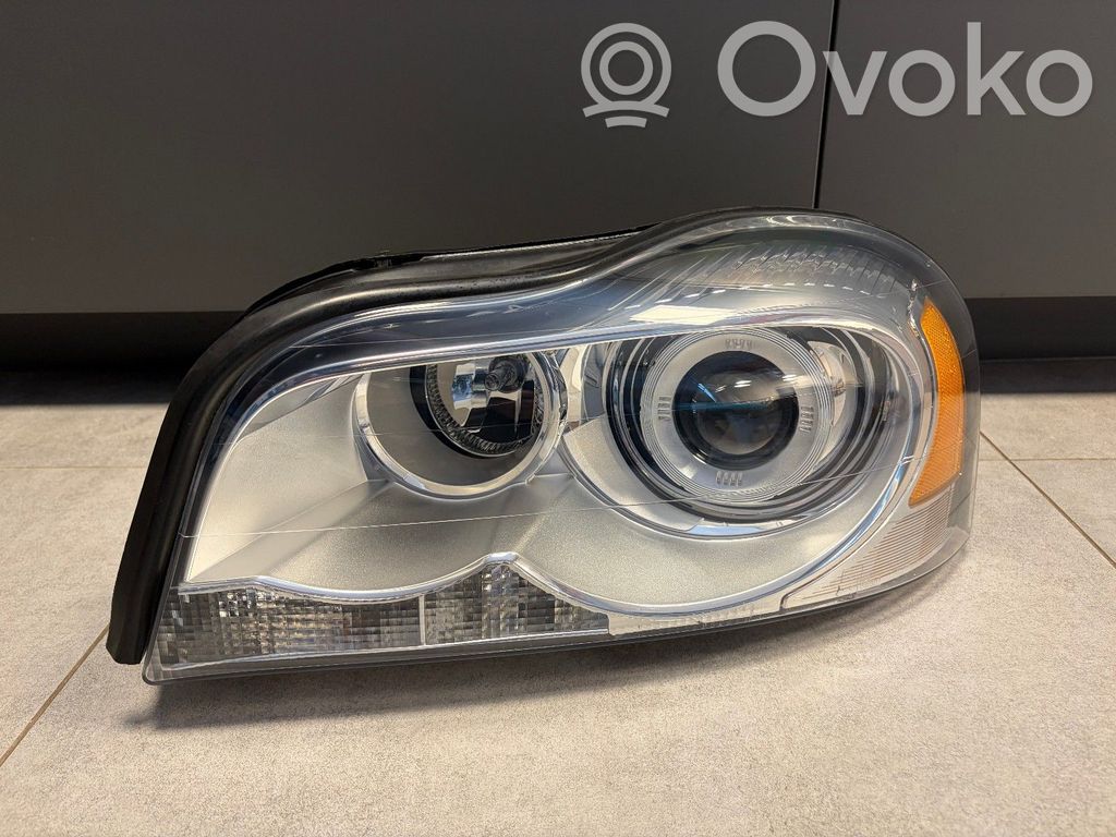 Volvo XC90 Scheinwerfer 