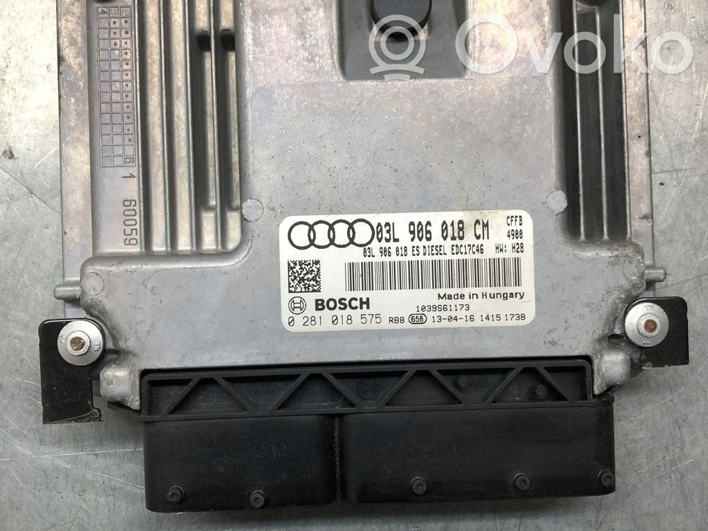 Audi Q3 8U Engine control unit/module 