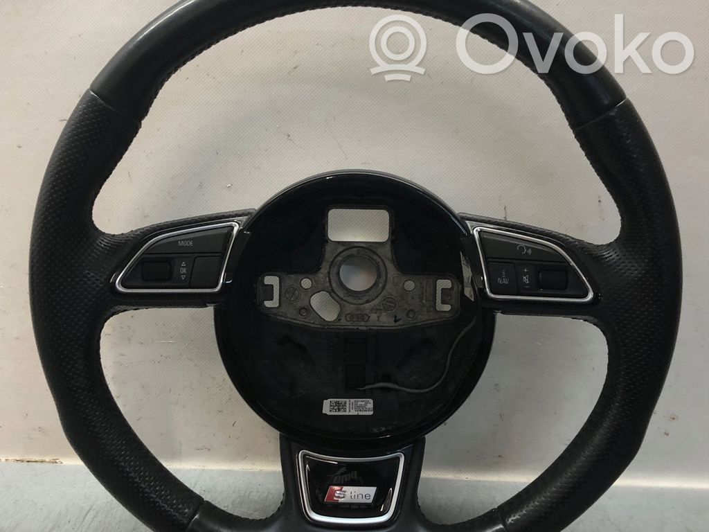 Audi A4 S4 B8 8K Ohjauspyörä 