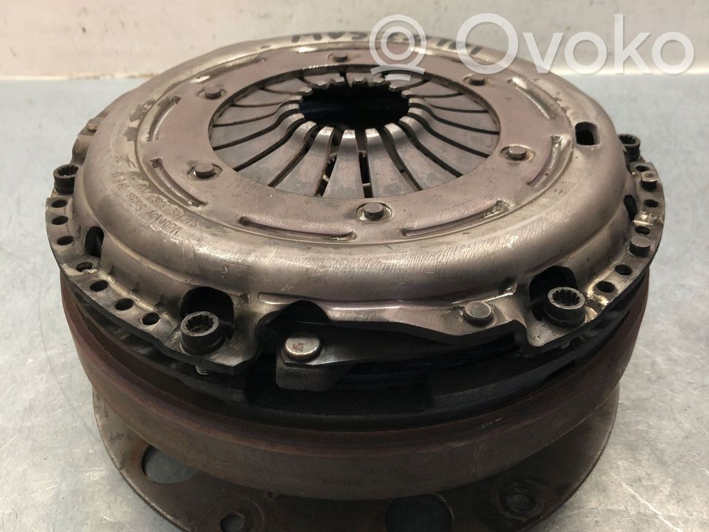 Audi A4 S4 B8 8K Sajūga komplekts 