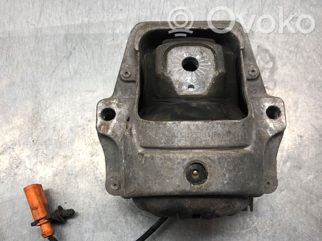 Audi A4 S4 B8 8K Engine mount bracket 