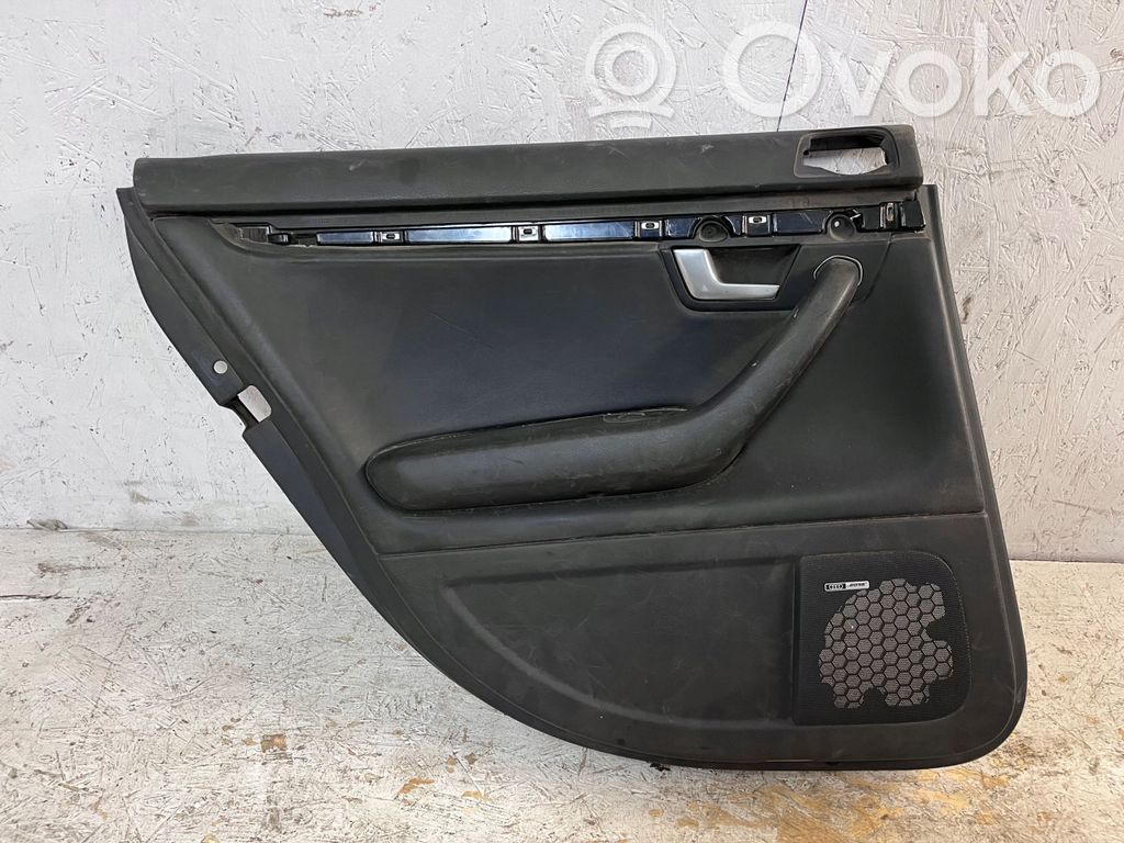 Audi A4 S4 B7 8E 8H Обшивка задней двери 