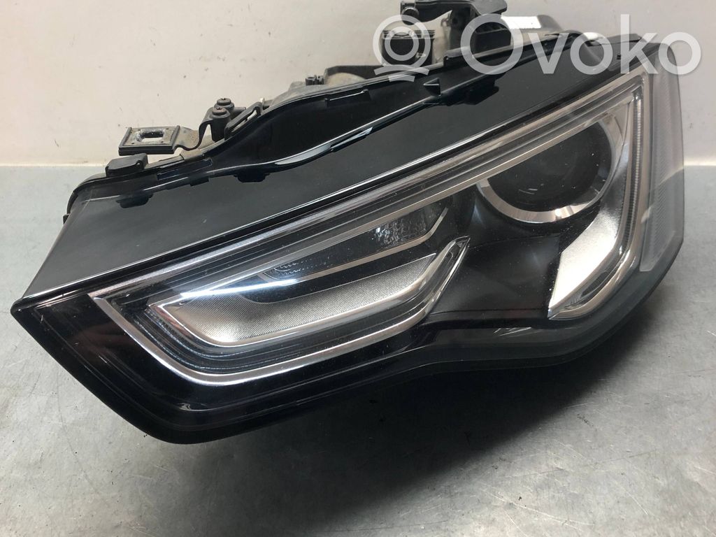Audi A5 8T 8F Scheinwerfer 
