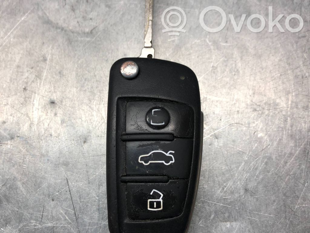 Audi A3 S3 8V Virta-avain/kortti 