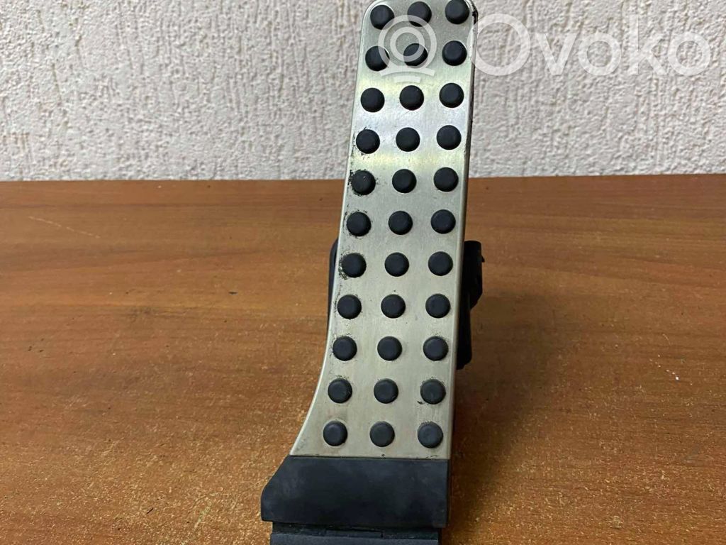 Mercedes-Benz GLC X253 C253 Accelerator throttle pedal 