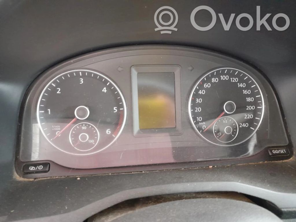 Volkswagen Caddy Nopeusmittari (mittaristo) 