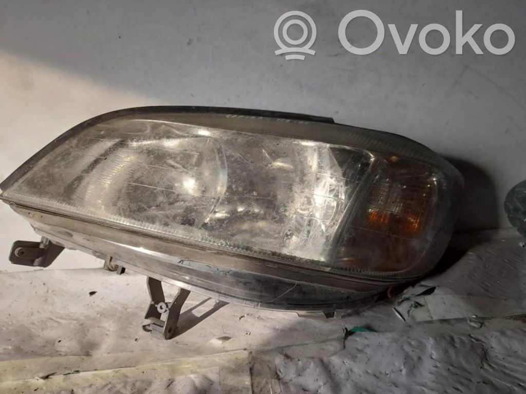Opel Zafira A Etu-/Ajovalo 
