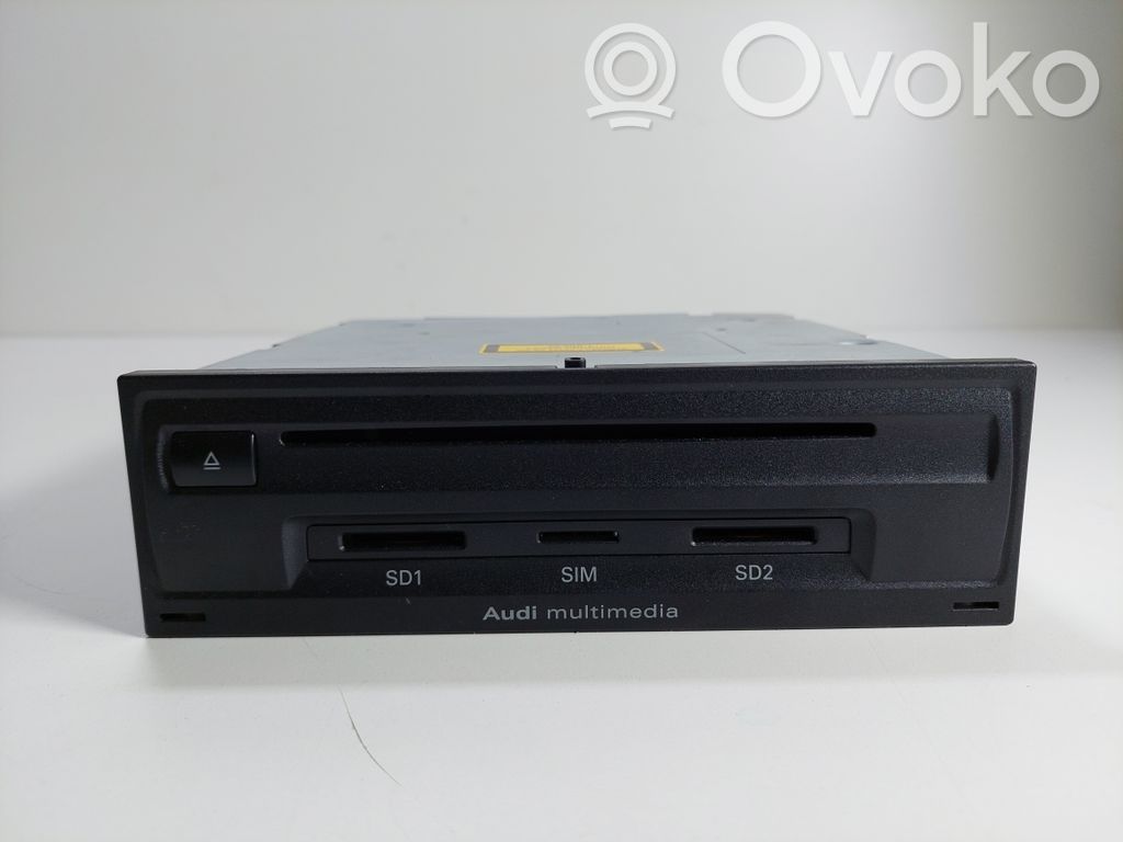Radio / CD-Player / DVD-Player / Navigation   4E0035670B