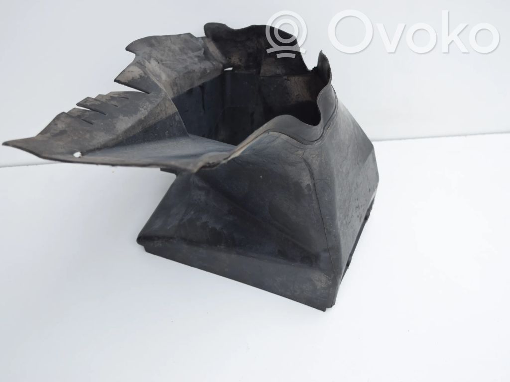 Audi A4 S4 B5 8D Suport ventilator radiator 