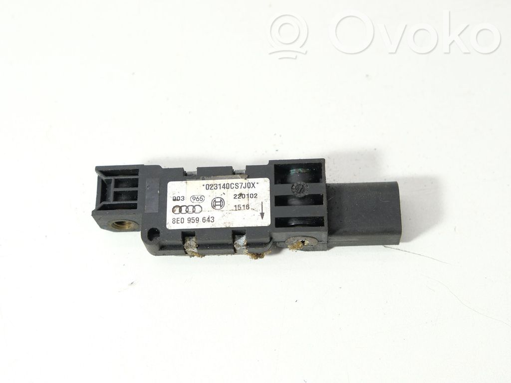 Airbagsensor Crashsensor Drucksensor   8E0959643