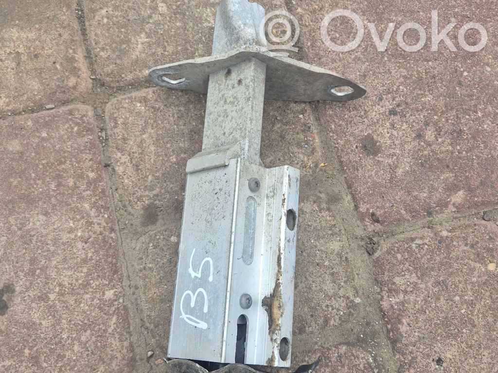 Audi A4 S4 B5 8D Rear bumper mounting bracket 