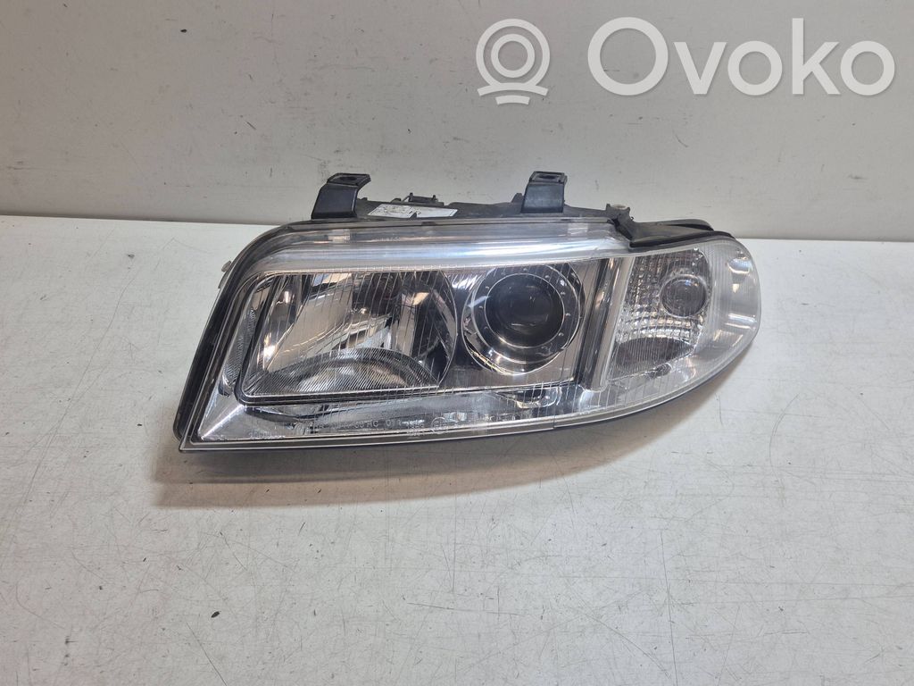 Audi A4 S4 B5 8D Scheinwerfer 
