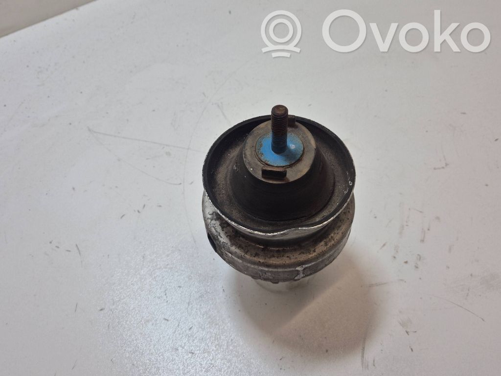 Engine mount bracket   4F0199382,4F0199382B
