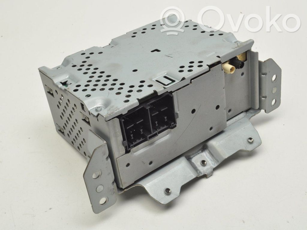 Ford Fiesta Panel / Radioodtwarzacz CD/DVD/GPS 