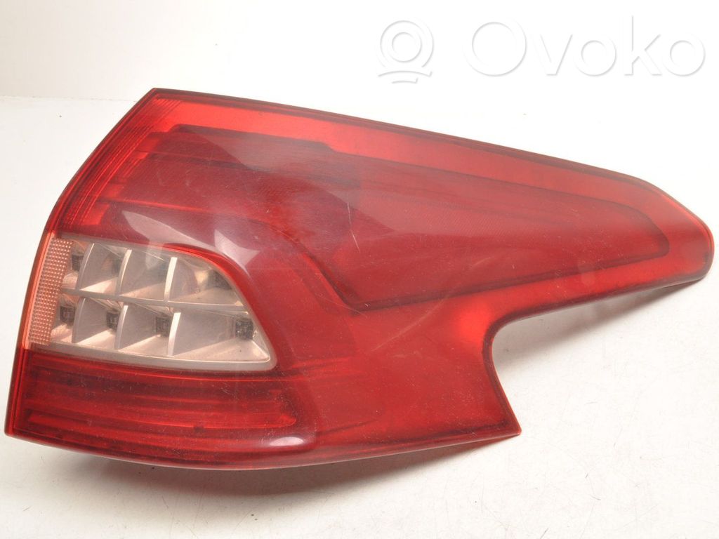 Takavalot   VP8X8X13404AX