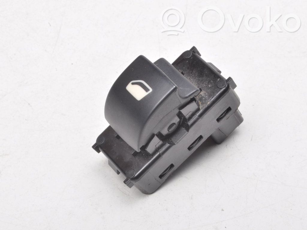 Citroen C3 Picasso Quarter vent window switch 