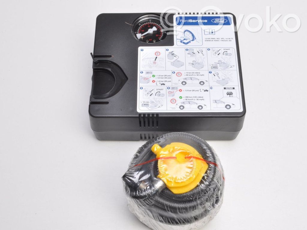 Juego de herramientas   HA6C19G525AA,HA6C1568AA