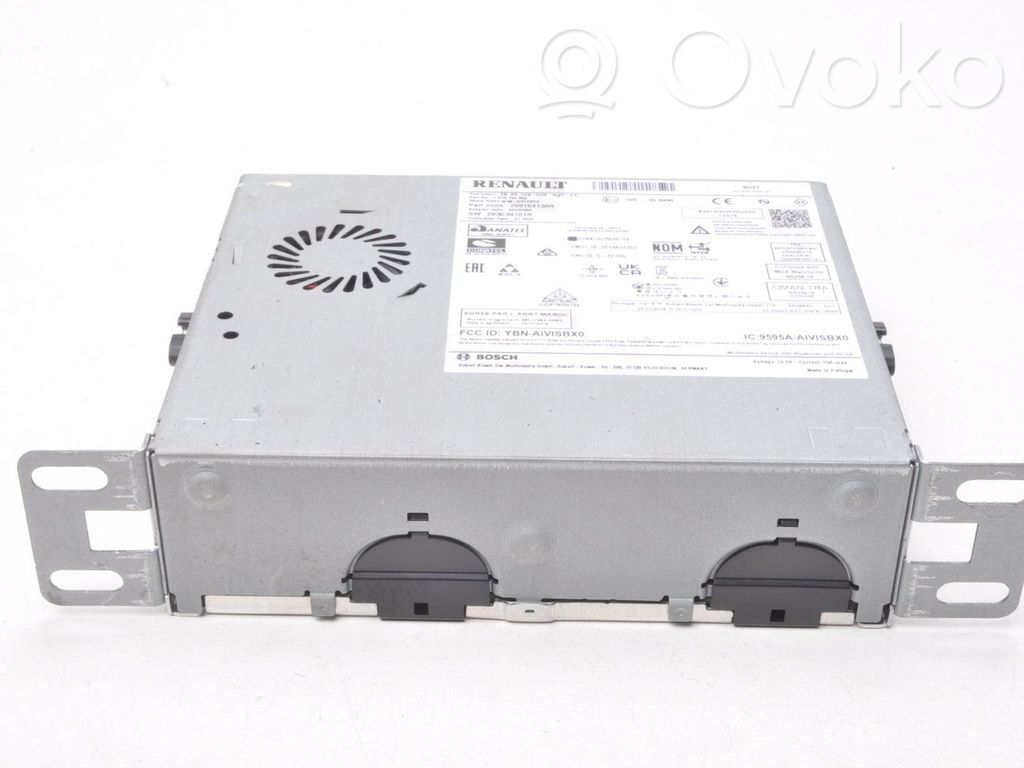 Renault Captur II Radio/CD/DVD/GPS head unit 