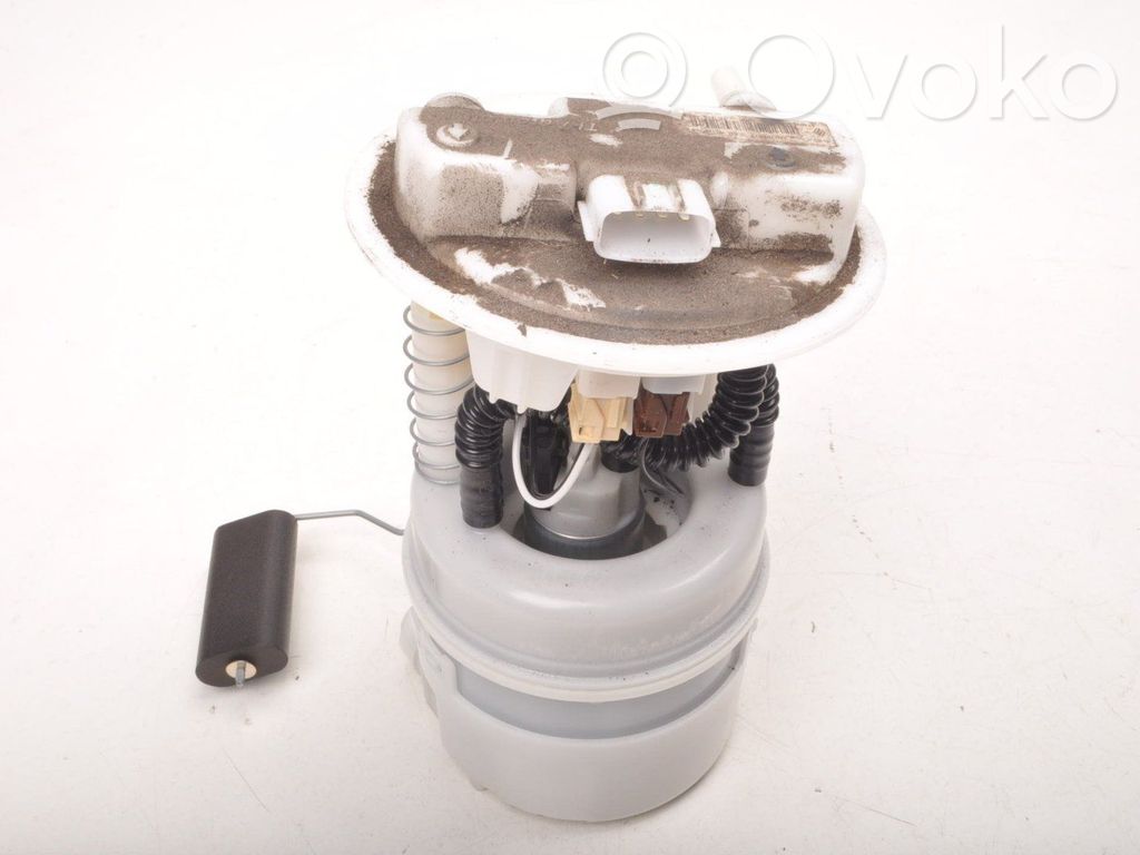 Renault Clio IV Bomba interna de combustible 