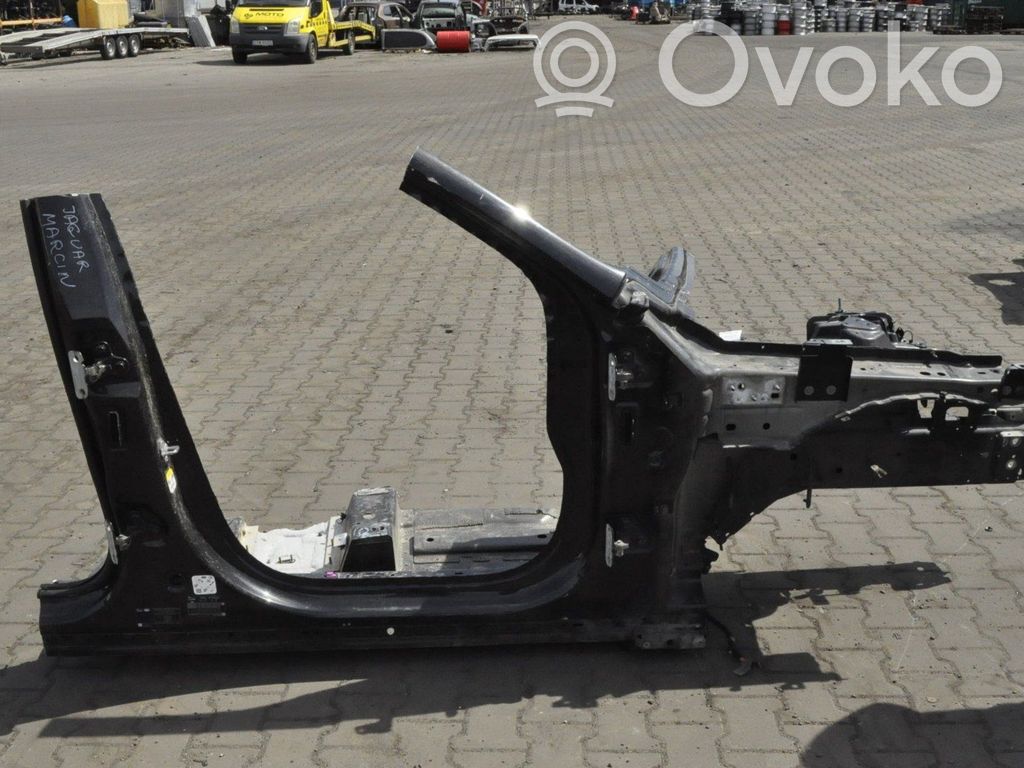 Panel lateral delantero