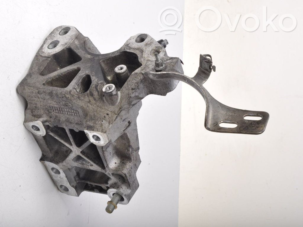 Land Rover Discovery Sport Generator/alternator bracket 