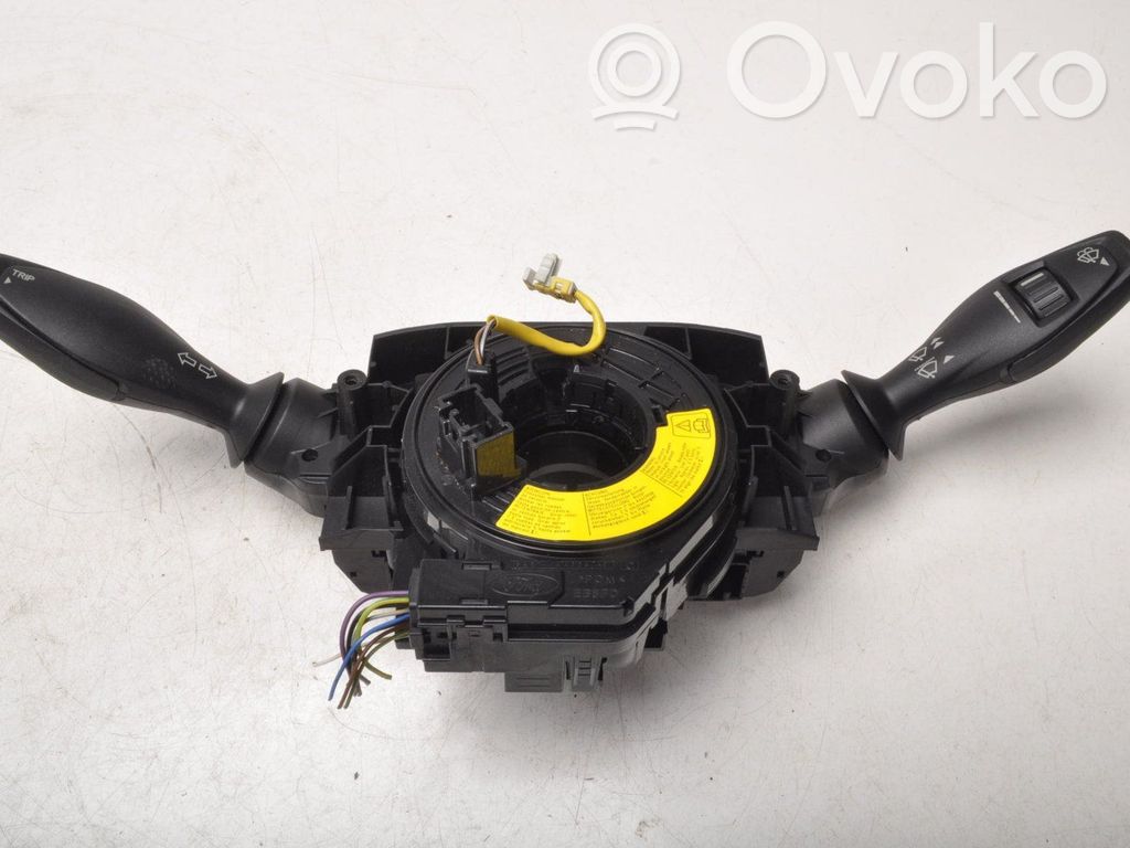 Un conjunto de interruptores   ET7613N064BC