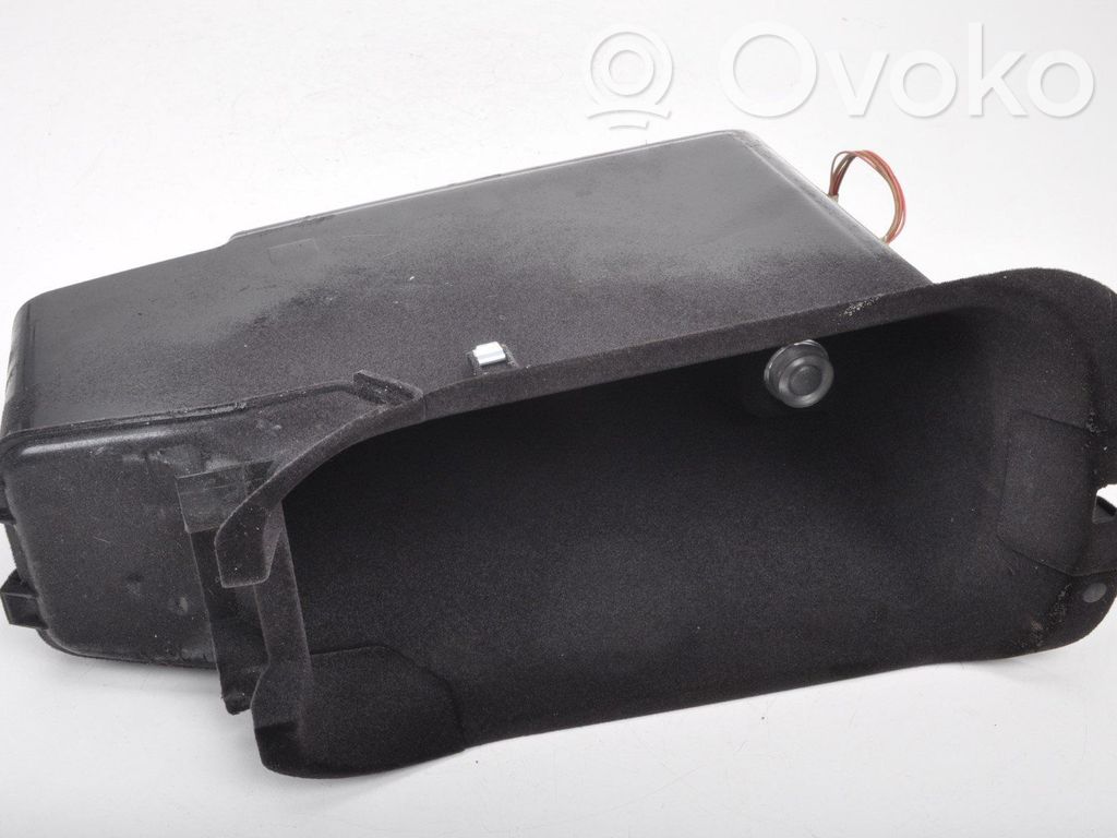 Boite à gants   9261645