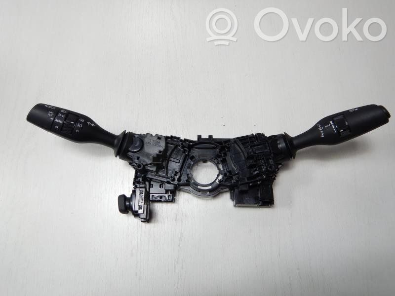 Lexus IS III XE30 A set of switches 