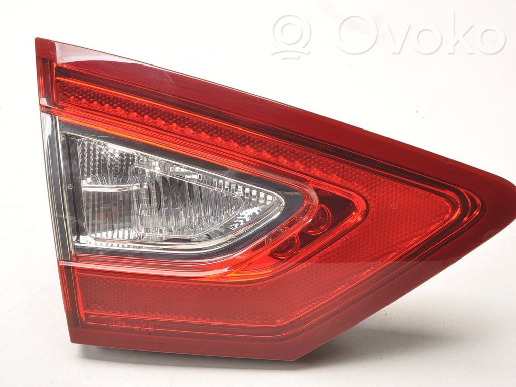Ford Mondeo MK V Lampy tylnej klapy bagażnika 